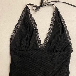 Miss me lace haltertop